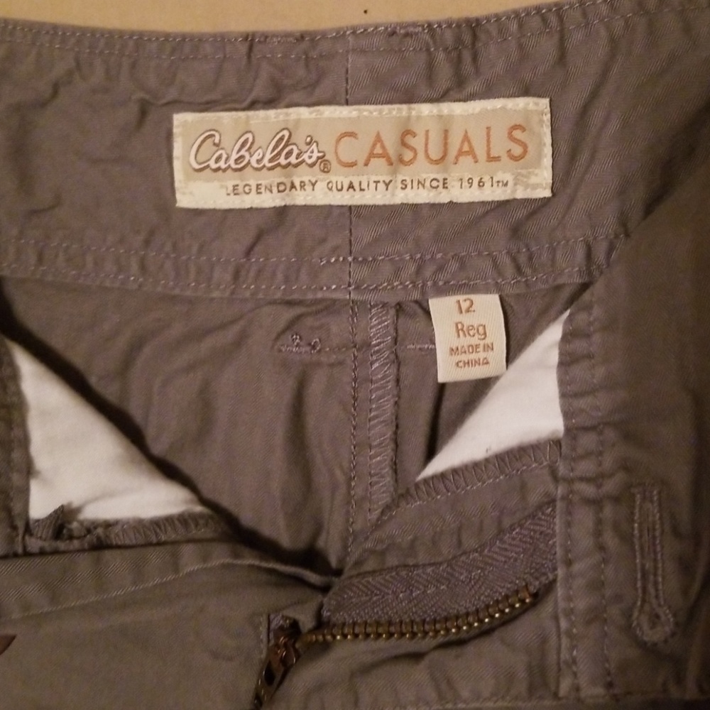 Cabela's Casual 12 Reg Cargo pants. Grey Gray Stra